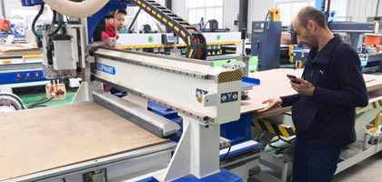 品牌日：走向世界的数控开料机中国品牌